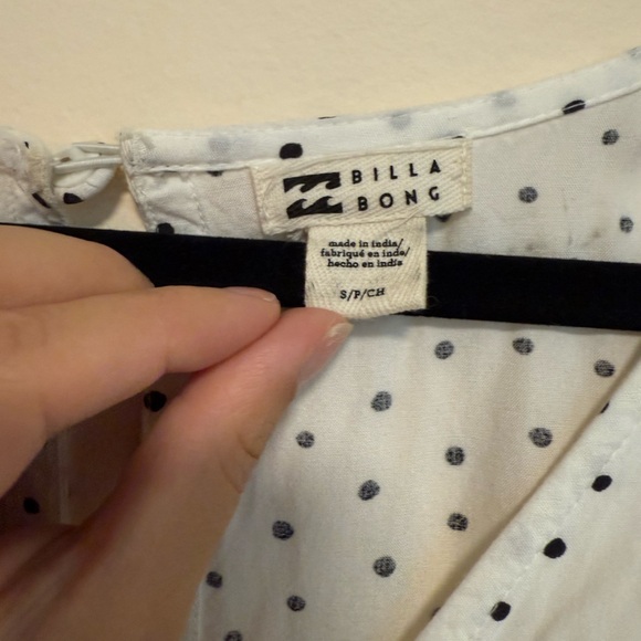 Billabong Black and White Dotted Blouse - Picture 5 of 7